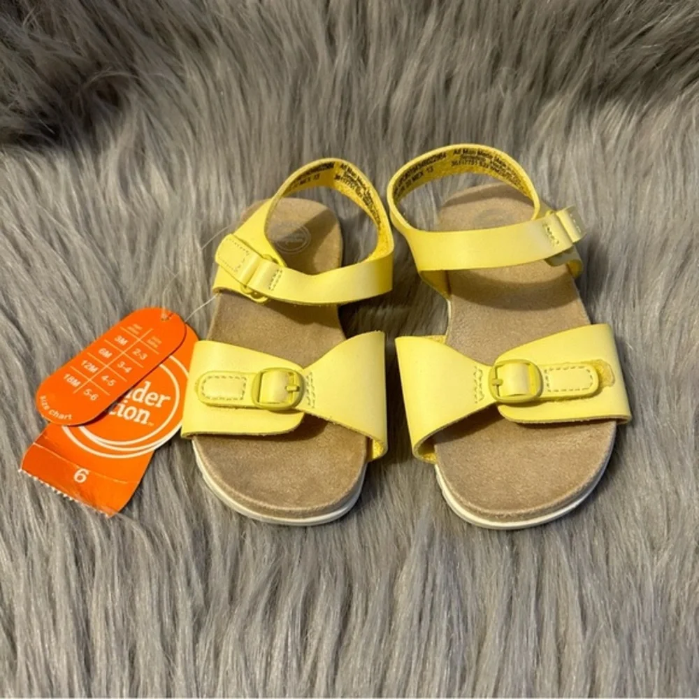 Wonder Nation Yellow Sandals Baby Girls Size 6‎ Adjustable Lightweight Shoes